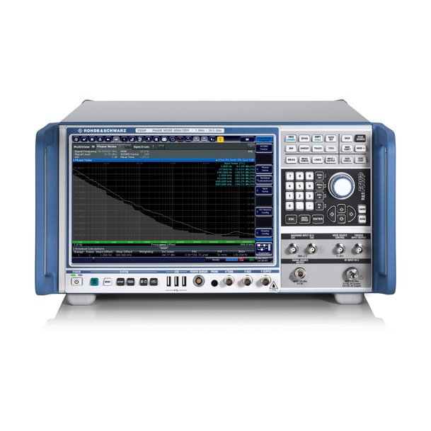 Signalquellenanalysator von Rohde & Schwarz in Labors der US Air Force im Einsatz